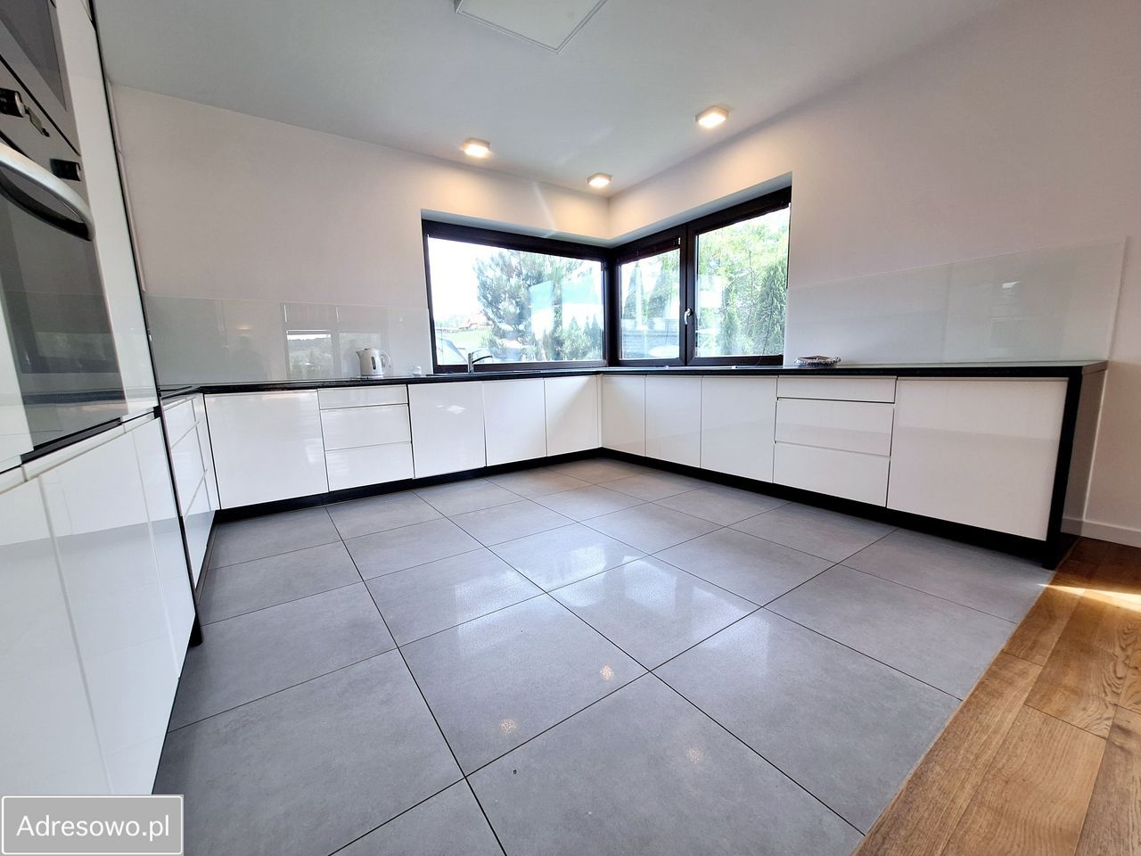 dom wolnostojący, 5 pokoi Wieliczka. Zdjęcie 4