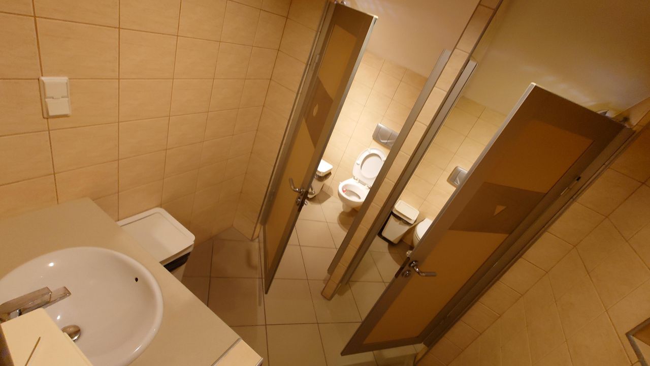 dom wolnostojący, 8 pokoi Warszawa Jelonki, ul. Rzędzińska. Zdjęcie 4