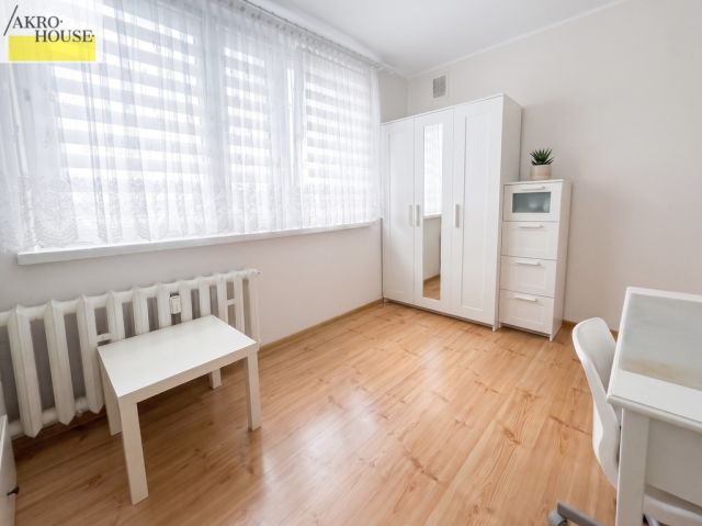 Mieszkanie 4-pokojowe Knurów, ul. Piłsudczyków. Zdjęcie 4