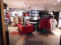 Lokal Warszawa Chomiczówka. Zdjęcie 2