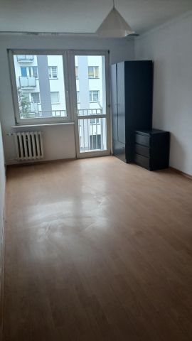 Mieszkanie 1-pokojowe Skarżysko-Kamienna Górna Kamienna, Lotnicza. Zdjęcie 1