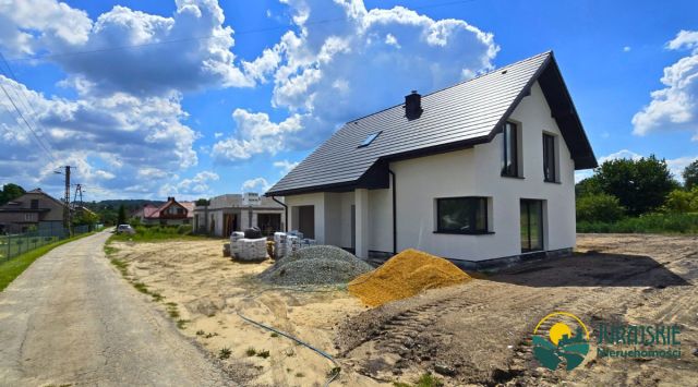 dom wolnostojący, 4 pokoje Regulice, ul. Łokietka. Zdjęcie 2