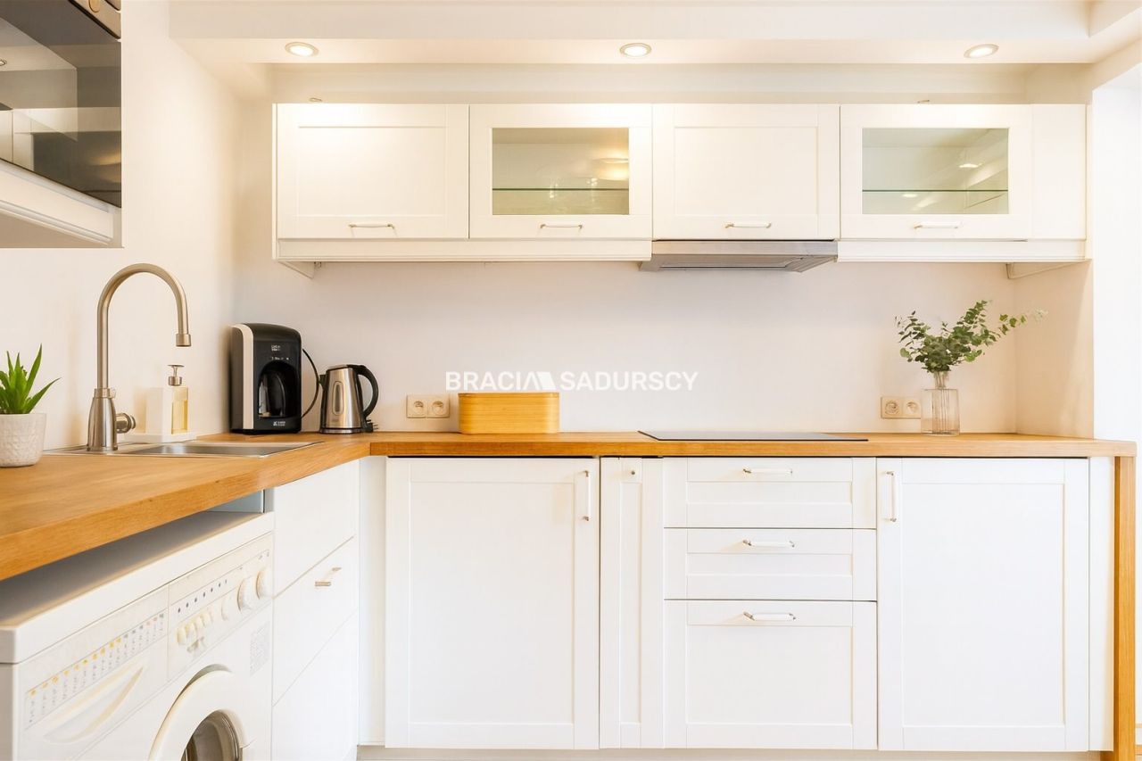 Mieszkanie 4-pokojowe Kraków Grzegórzki, ul. Stanisława Moniuszki. Zdjęcie 2