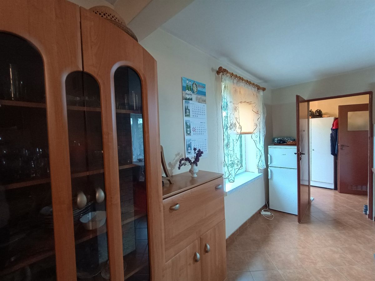 dom wolnostojący, 2 pokoje Lutomiersk. Zdjęcie 6