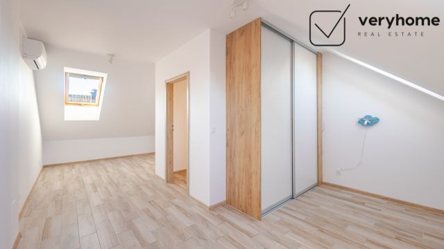 dom szeregowy, 4 pokoje Wieliczka, ul. Bajeczna. Zdjęcie 12