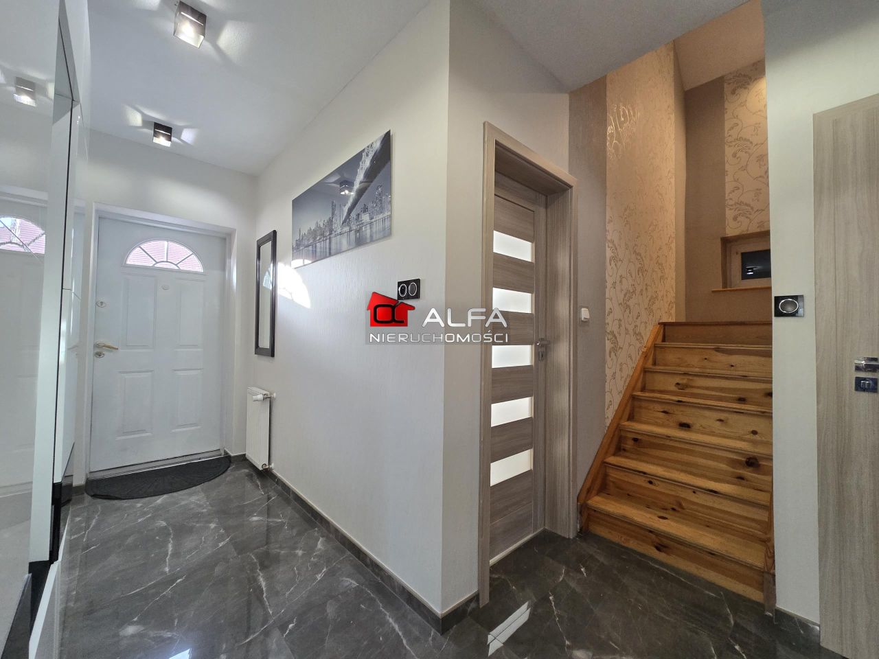 dom wolnostojący, 4 pokoje Żarów, ul. Kasztanowa. Zdjęcie 6