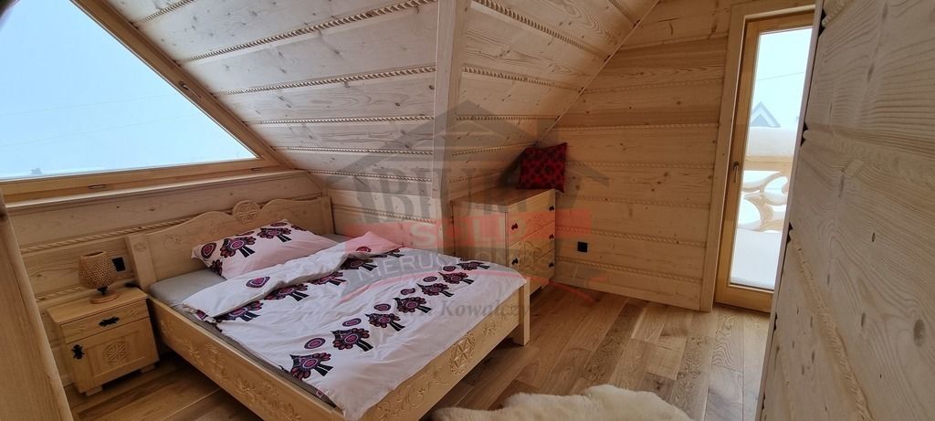 dom wolnostojący, 4 pokoje Sierockie. Zdjęcie 13