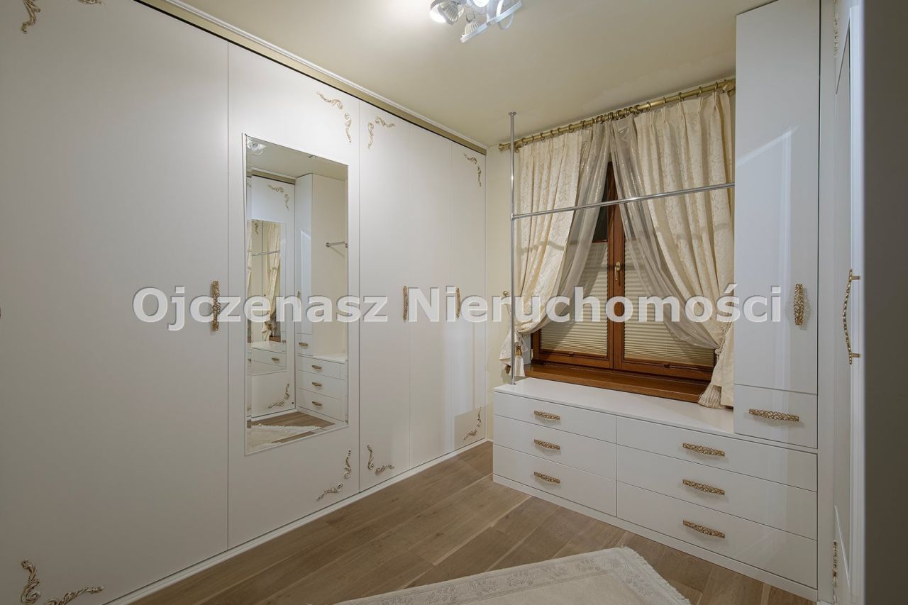 dom wolnostojący, 6 pokoi Niemcz. Zdjęcie 9