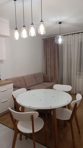 Mieszkanie 2-pokojowe Radomsko Centrum, ul. Kościuszki. Zdjęcie 1