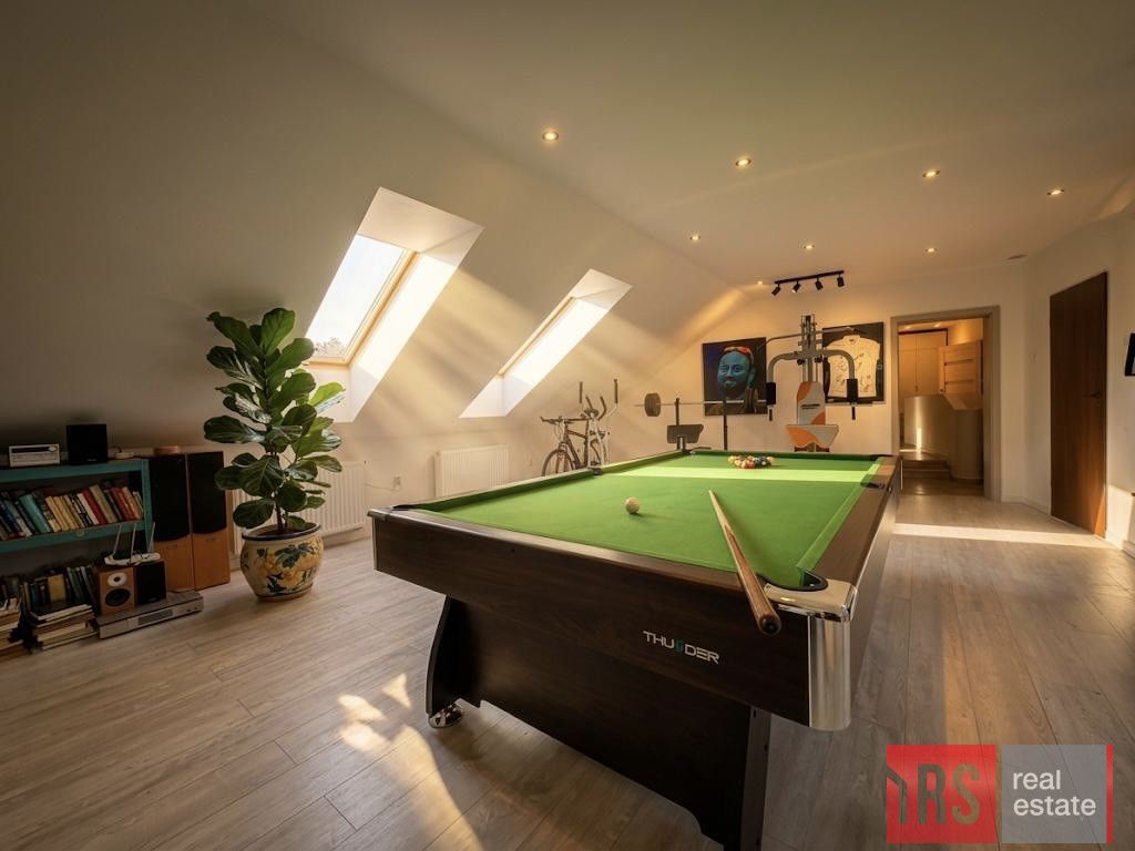 dom wolnostojący, 10 pokoi Dychów. Zdjęcie 17