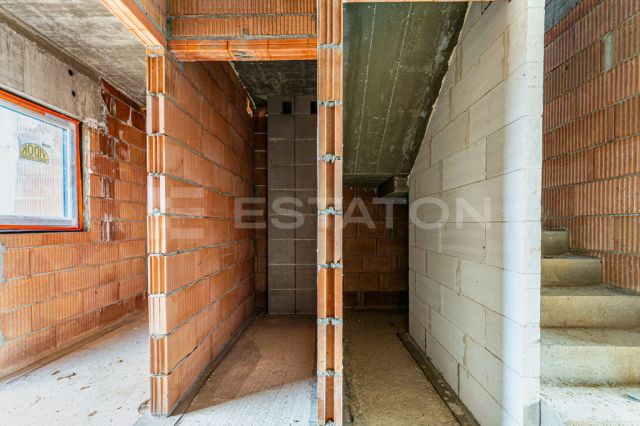 bliźniak, 5 pokoi Rzeszów, ul. Dębicka. Zdjęcie 3