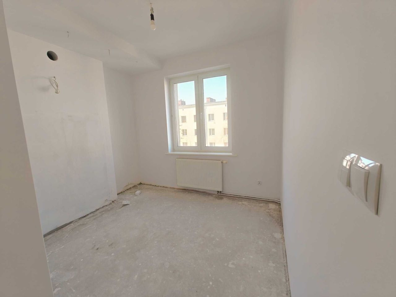 Mieszkanie 3-pokojowe Radomsko Centrum. Zdjęcie 2