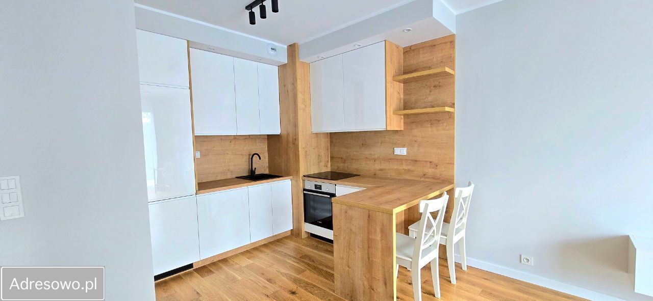 Mieszkanie 2-pokojowe Warszawa Ursynów, ul. Nowy Służewiec. Zdjęcie 2