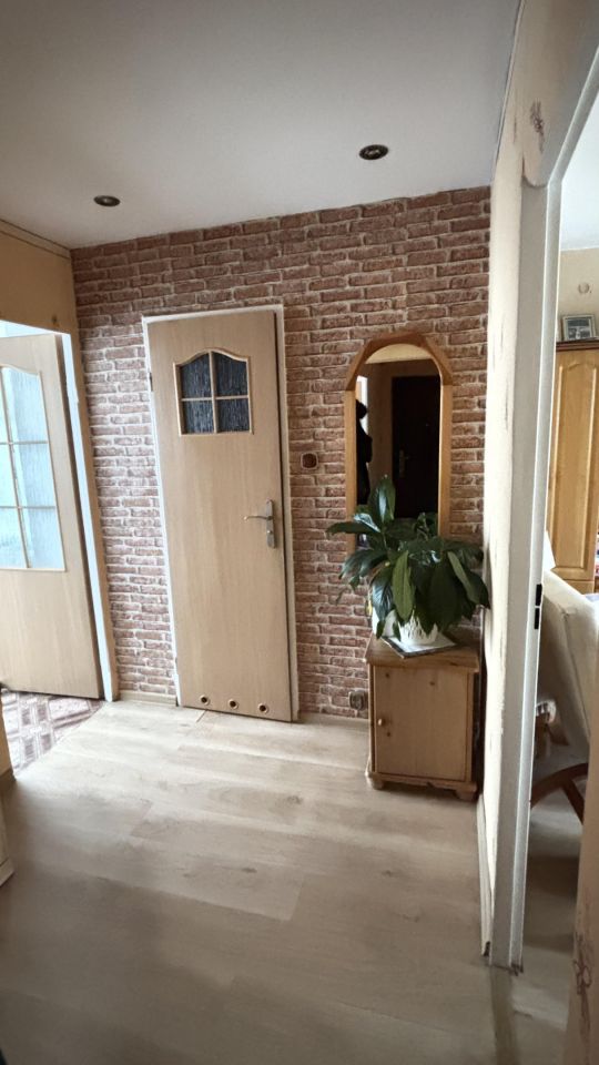 Mieszkanie 3-pokojowe Dębno, ul. Ludwika Waryńskiego. Zdjęcie 2