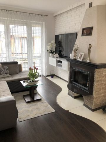 Mieszkanie 4-pokojowe Kobyłka, ul. Przyjacielska. Zdjęcie 1