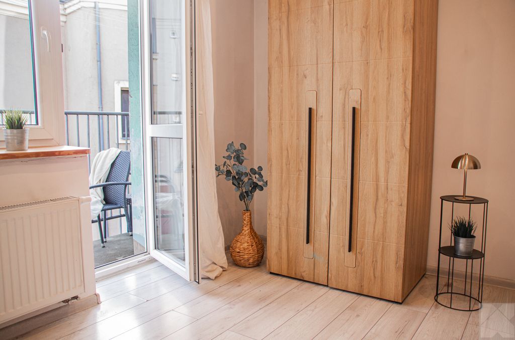 Mieszkanie 3-pokojowe Katowice Śródmieście, ul. Stanisława Moniuszki. Zdjęcie 9