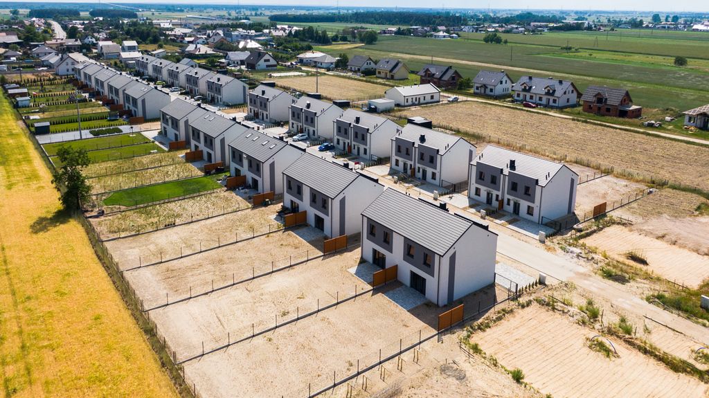 bliźniak, 4 pokoje Ostrów Wielkopolski, ul. Wierzbowa. Zdjęcie 9