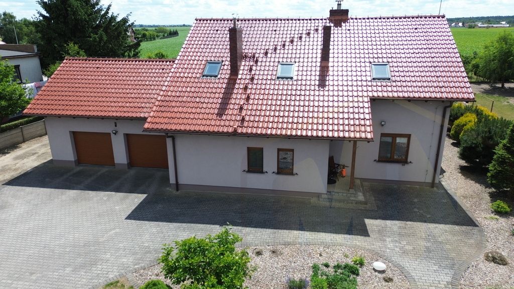 dom wolnostojący, 5 pokoi Śmigiel. Zdjęcie 1