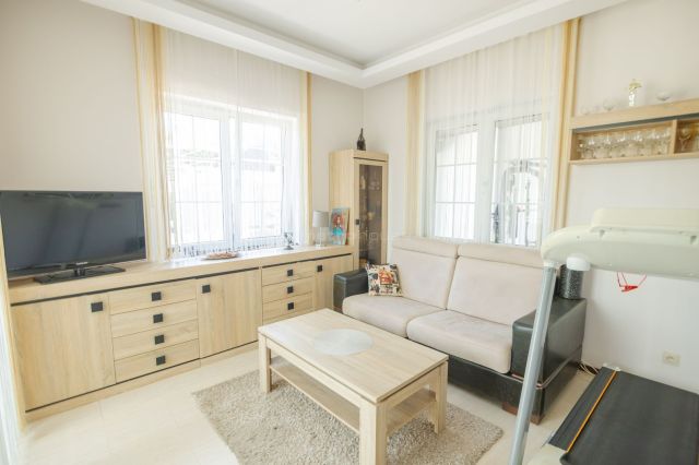 dom wolnostojący, 5 pokoi Radzymin. Zdjęcie 16