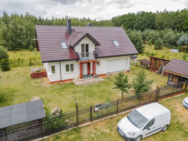 dom wolnostojący, 6 pokoi Żabiczyn. Zdjęcie 1