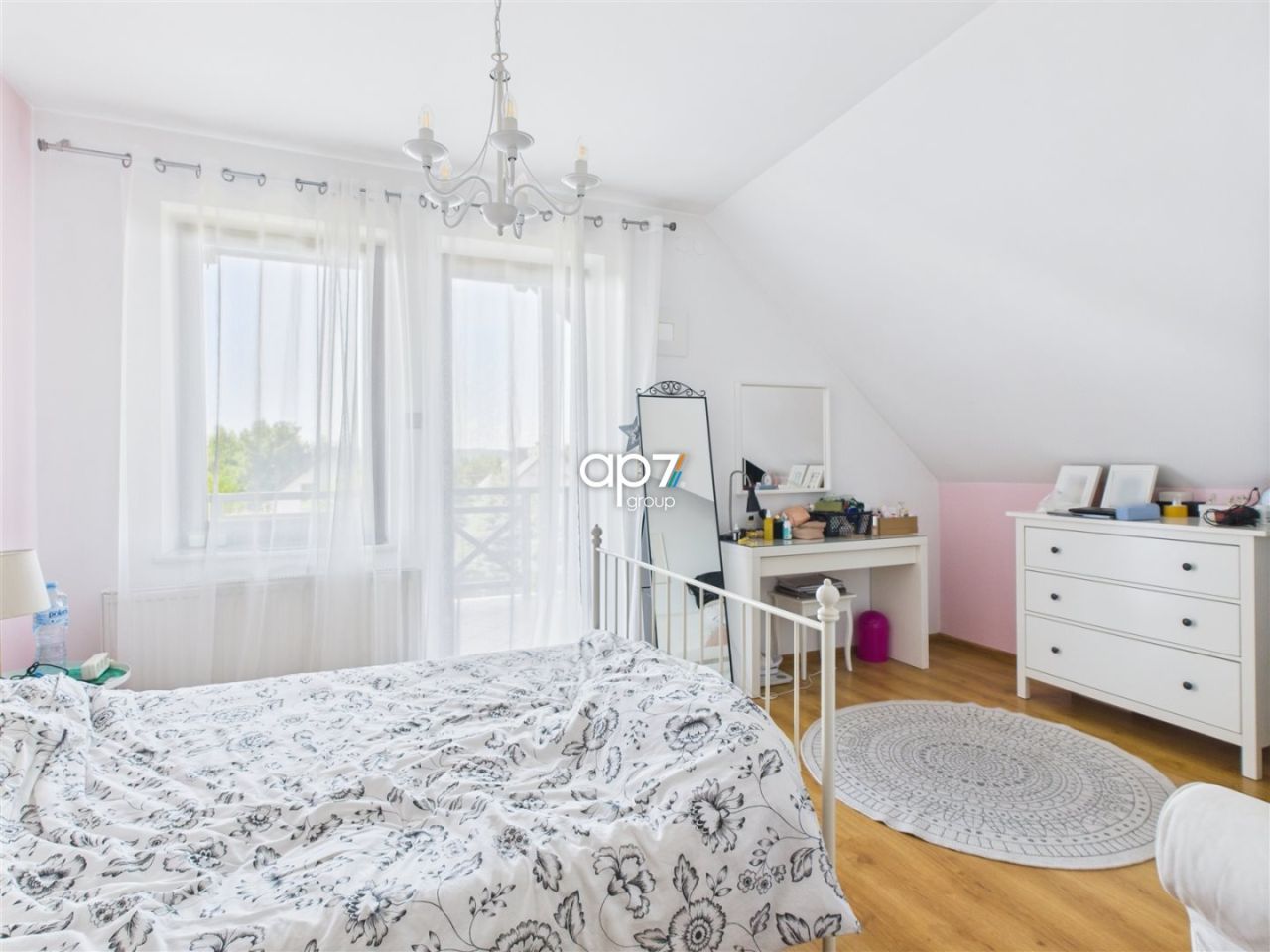 dom wolnostojący, 6 pokoi Karniowice. Zdjęcie 11