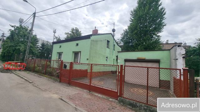 dom wolnostojący Dąbrowa Górnicza Centrum, ul. Hugona Kołłątaja. Zdjęcie 1
