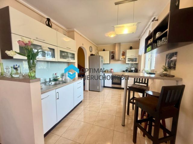 Mieszkanie 3-pokojowe Jelenia Góra, ul. Obrońców Pokoju. Zdjęcie 2