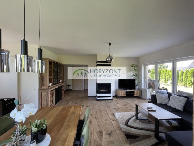 bliźniak, 5 pokoi Pępowo. Zdjęcie 11