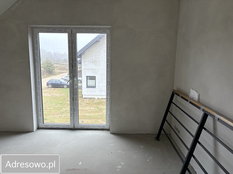 dom wolnostojący, 4 pokoje Morgowniki. Zdjęcie 3