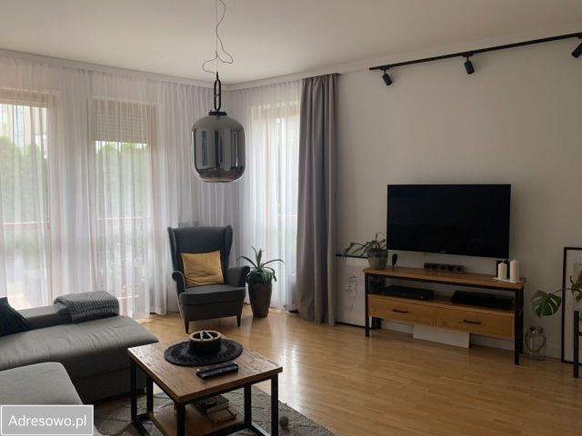Mieszkanie 3-pokojowe Warszawa Wilanów, ul. św. Urszuli Ledóchowskiej. Zdjęcie 1