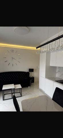 Mieszkanie 3-pokojowe Bielsko-Biała, ul. Jana Kochanowskiego. Zdjęcie 1