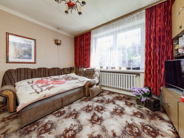 dom wolnostojący, 2 pokoje Warszawa Ursus. Zdjęcie 2