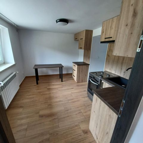 Mieszkanie 1-pokojowe Kuków. Zdjęcie 1