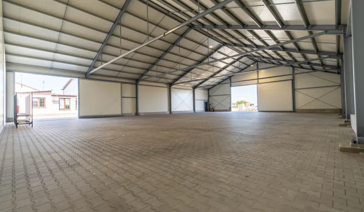 Hala/magazyn Lesznowola, Gminna