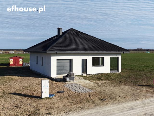 dom wolnostojący, 4 pokoje Mamlicz. Zdjęcie 2