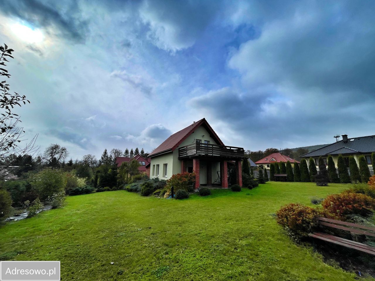 dom wolnostojący, 4 pokoje Międzylesie, ul. Wiosenna