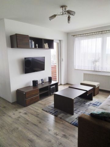 Mieszkanie 2-pokojowe Środa Wielkopolska, os. Prymasa Wyszyńskiego. Zdjęcie 1