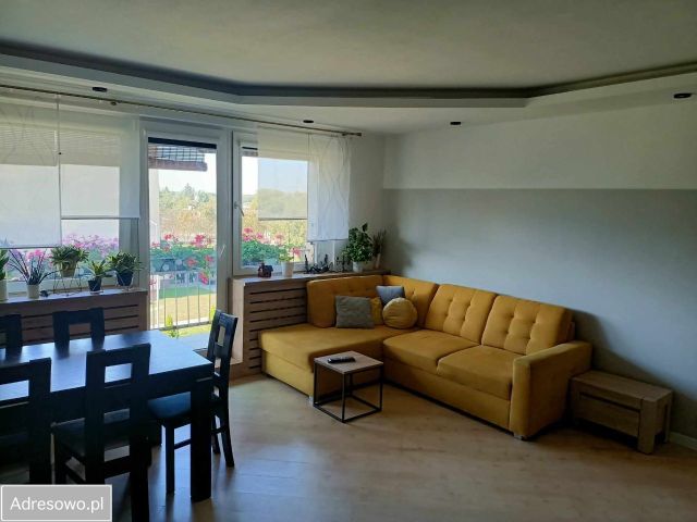 Mieszkanie 3-pokojowe Tomaszów Mazowiecki, ul. Dzieci Polskich. Zdjęcie 1