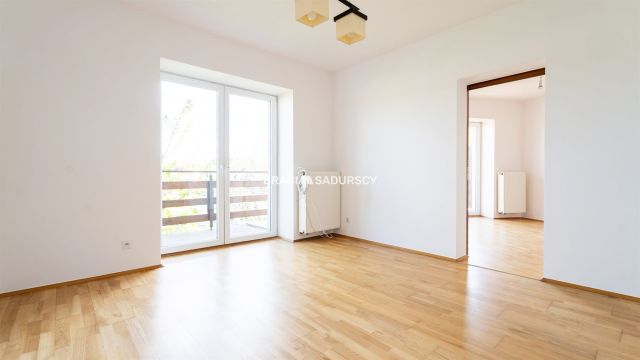 bliźniak, 6 pokoi Kokotów. Zdjęcie 4