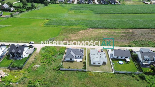 dom wolnostojący, 4 pokoje Daszewice, ul. Klonowa. Zdjęcie 3