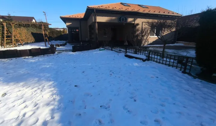 dom wolnostojący, 3 pokoje Zgierz Chełmy, Zagajnikowa