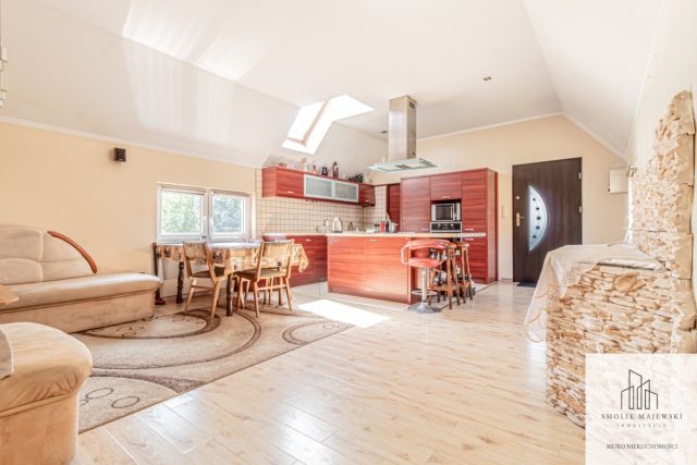 dom wolnostojący, 6 pokoi Wrocław Lipa Piotrowska, ul. Pełczyńska. Zdjęcie 1