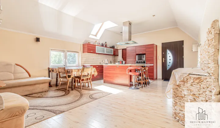 dom wolnostojący, 6 pokoi Wrocław Lipa Piotrowska, ul. Pełczyńska