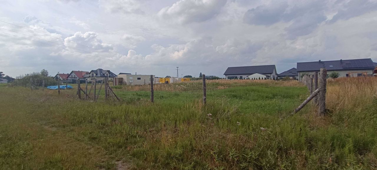 Działka budowlana Domaniów. Zdjęcie 1