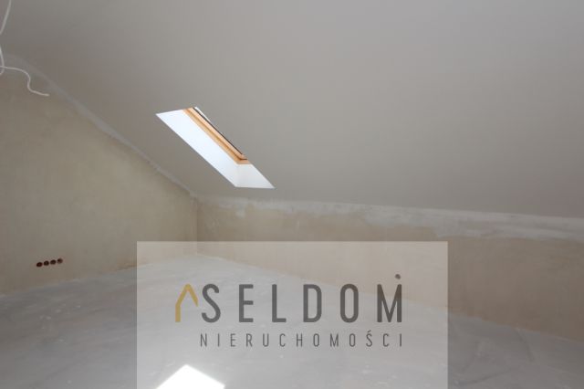 bliźniak, 4 pokoje Ślesin. Zdjęcie 21