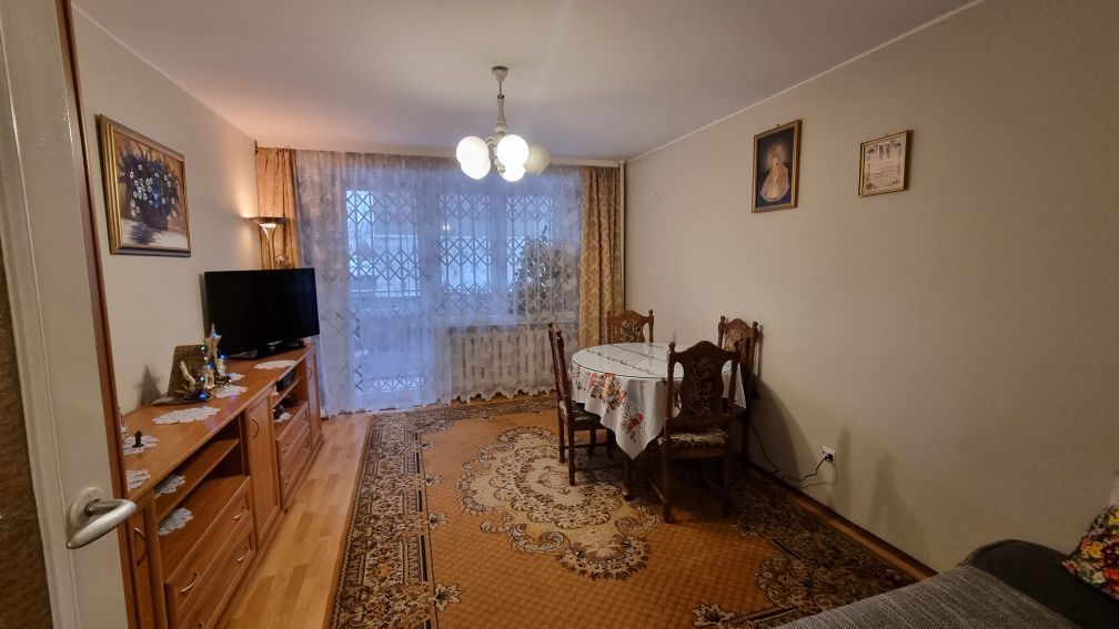 Mieszkanie 3-pokojowe Łódź Chojny, ul. Antoniego Edwarda Odyńca. Zdjęcie 4