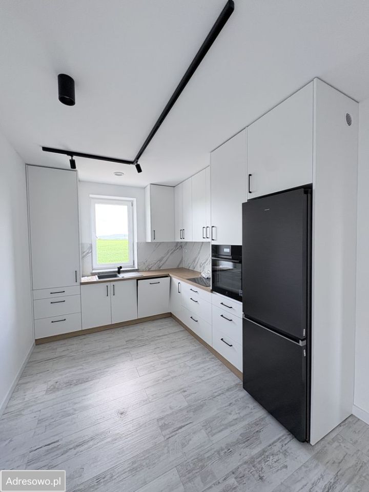 Mieszkanie 3-pokojowe Nadziejów. Zdjęcie 4