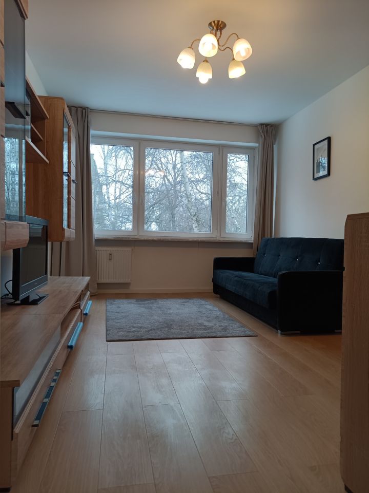 Mieszkanie 3-pokojowe Warszawa Ursus, ul. Orląt Lwowskich. Zdjęcie 11