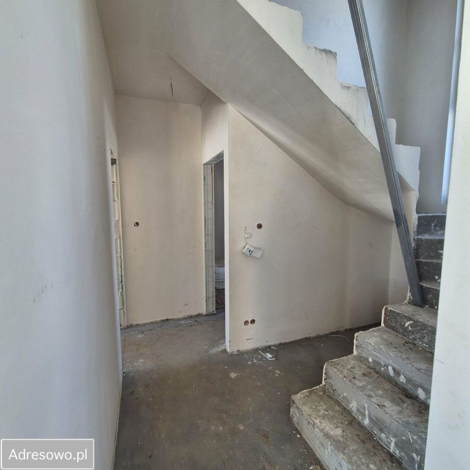 bliźniak, 5 pokoi Jabłonna, ul. 1 Maja. Zdjęcie 4