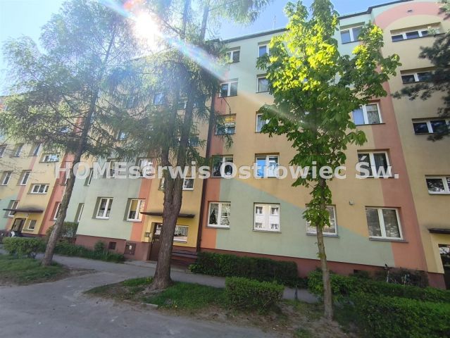 Mieszkanie 4-pokojowe Ostrowiec Świętokrzyski Centrum, ul. Mikołaja Kopernika. Zdjęcie 17